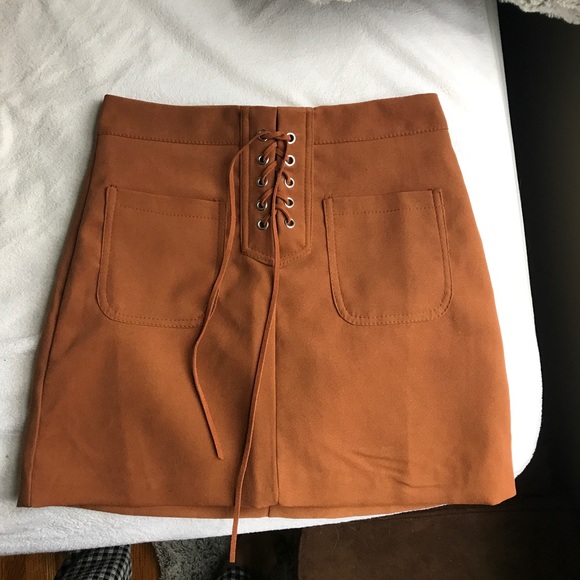 Urban Outfitters Dresses & Skirts - super cute never worn tie up skirt